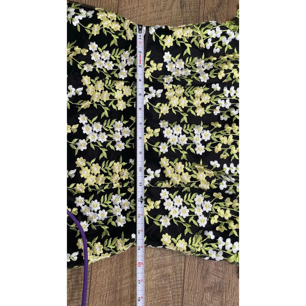 Tahari Arthur S Levine 8P Petite Black Floral Embroidered Lace Sheath Midi Dress - Picture 10 of 13